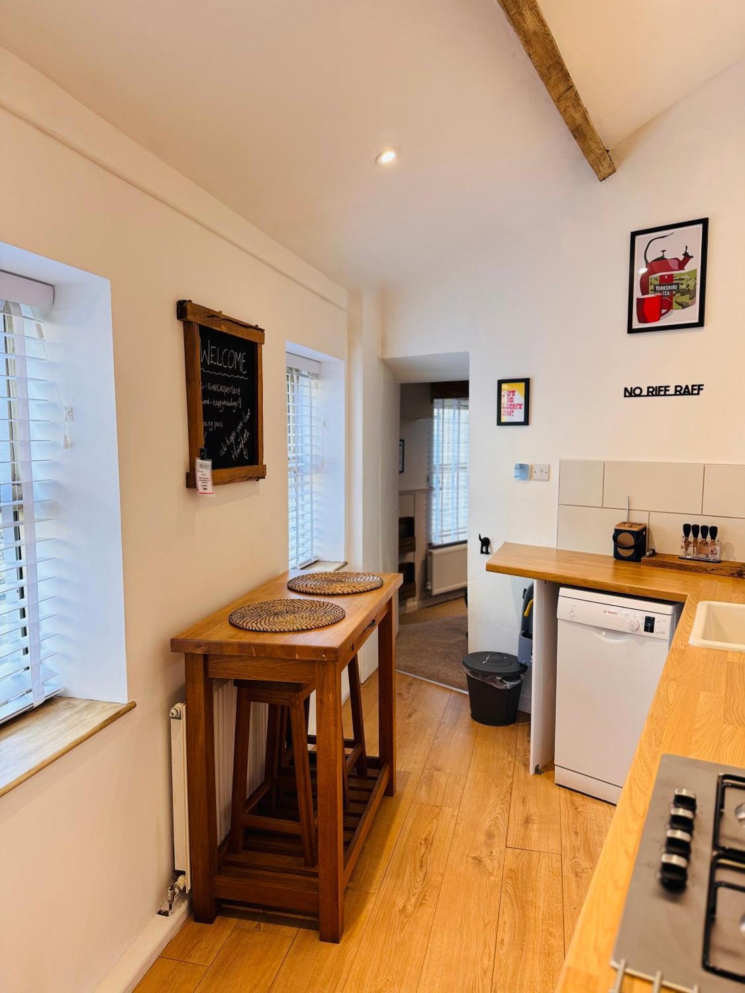 Nine Cooper Lane, Holmfirth Villa Ngoại thất bức ảnh